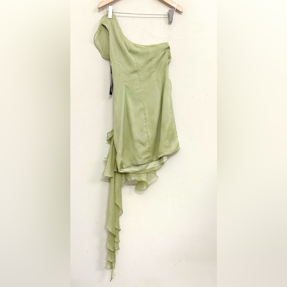 NWT Elliatt Poppy One Shoulder Ruffle Mini Dress in Light Green Size S - Picture 8 of 15